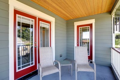 Restore and Replace Damaged Pieces of Wood Trim!