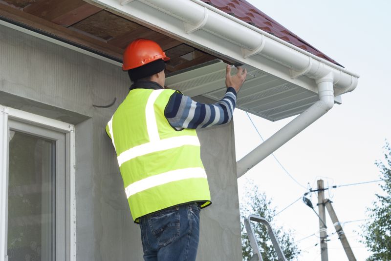 Exterior Trim Carpentry in Overland Park, KS